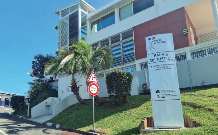 UR de Nouméa