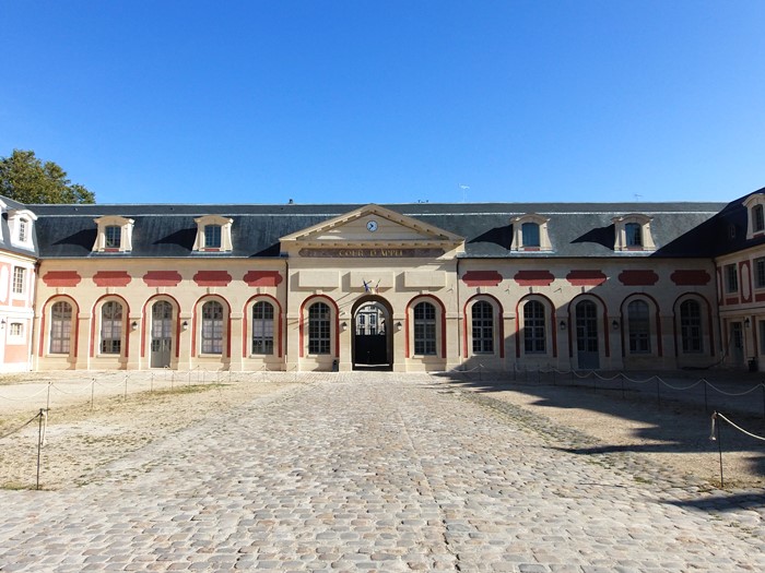 UR de Versailles